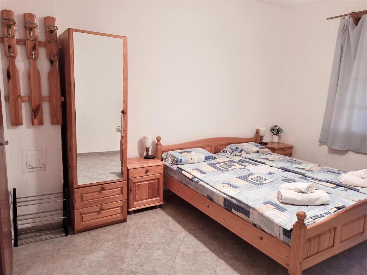 Room For Two In House Of Relax อัคโตโปล ภายนอก รูปภาพ